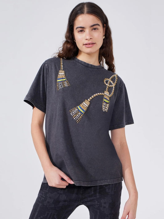 HAYLEY MENZIES - TASSLE TEE